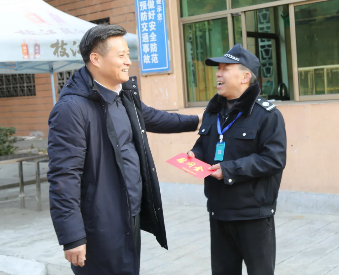 640 (2).webp.png 640 (2).webp.png