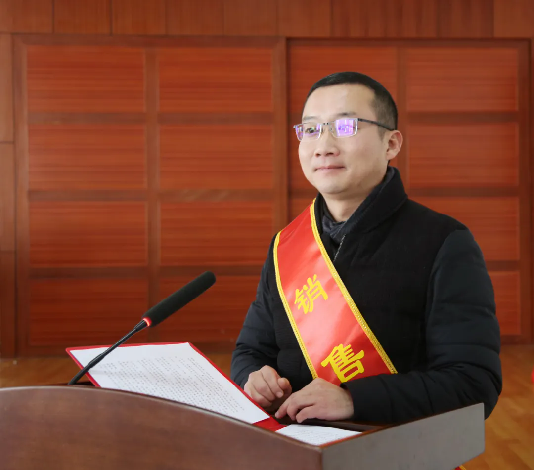 640 (1).webp (5).png 640 (1).webp (5).png